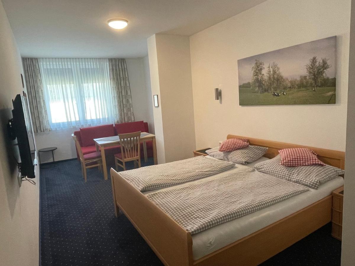 Hotel - Landgasthof Winklehner Sankt Pantaleon  Eksteriør bilde