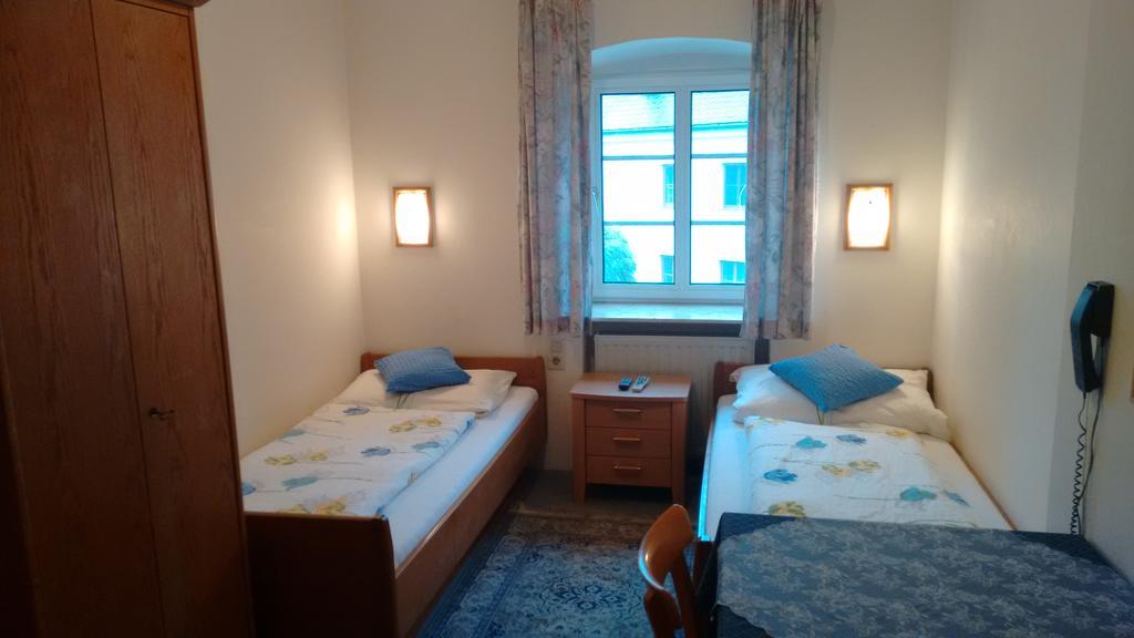 Hotel - Landgasthof Winklehner Sankt Pantaleon  Eksteriør bilde